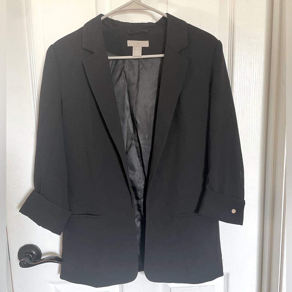 Size 4 H&M Black Blazer